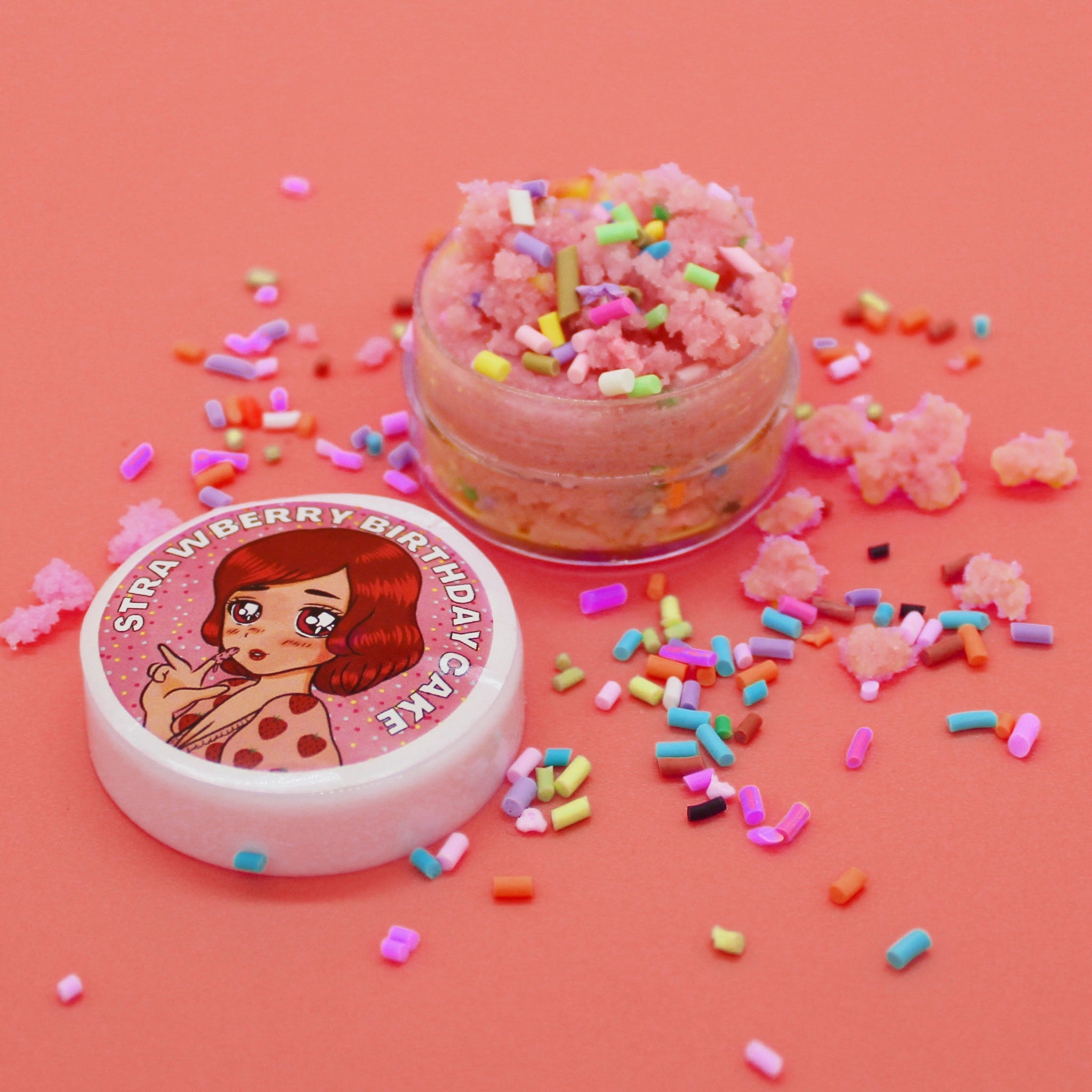 STRAWBERRY BIRTHDAY CAKE LIPSCRUB